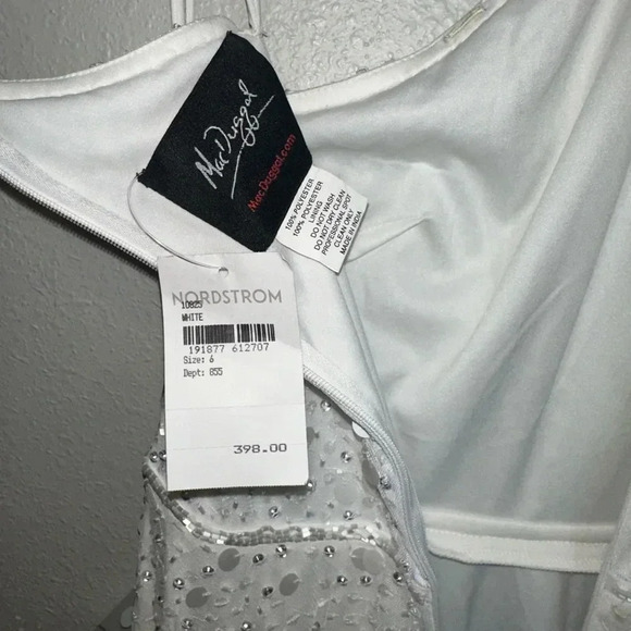 Mac Duggal 10825 Sequin One Shoulder High Low Gown SZ 6 White - Picture 9 of 11